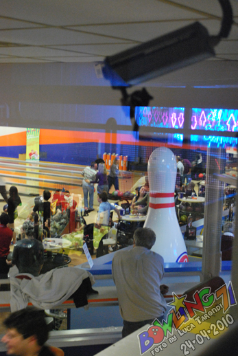 Il tuo sabato sera al Bowling 71!