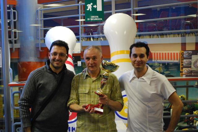 Risultati, classifica e statistiche su http://www.bowling71.com/torneoAziende7.php !